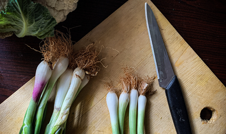 shallots on a chopping board